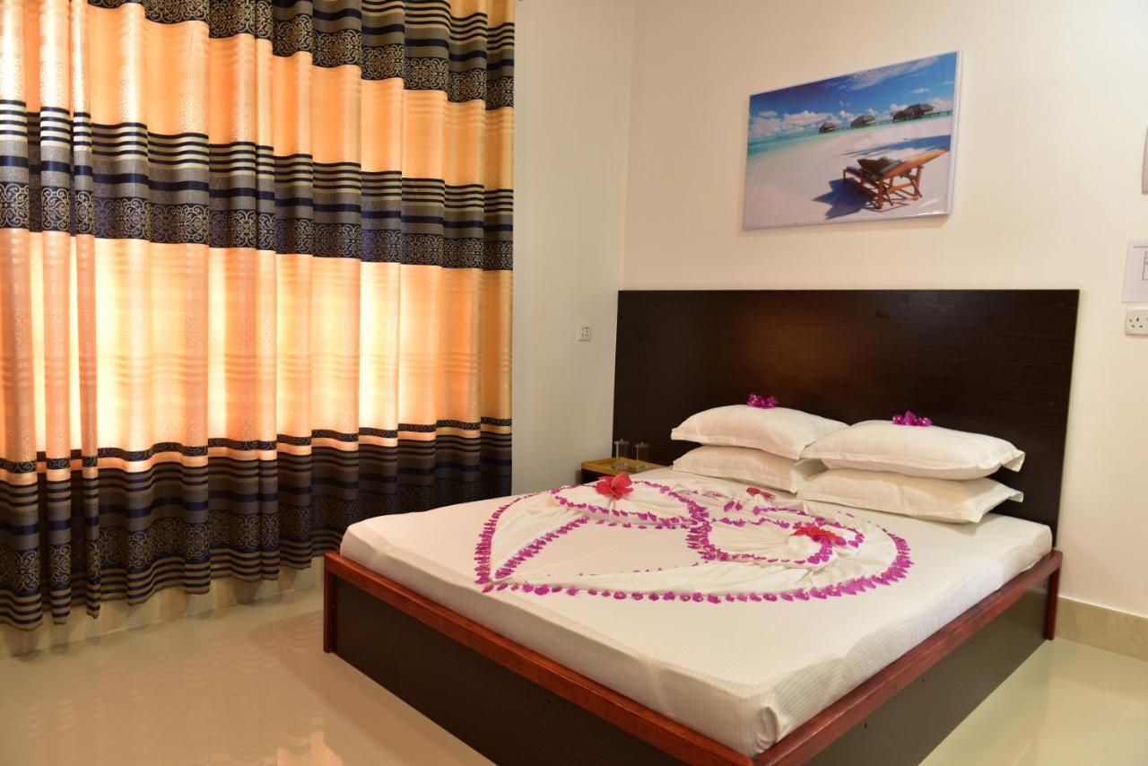 Moodhumaa Inn غوريدهو المظهر الخارجي الصورة