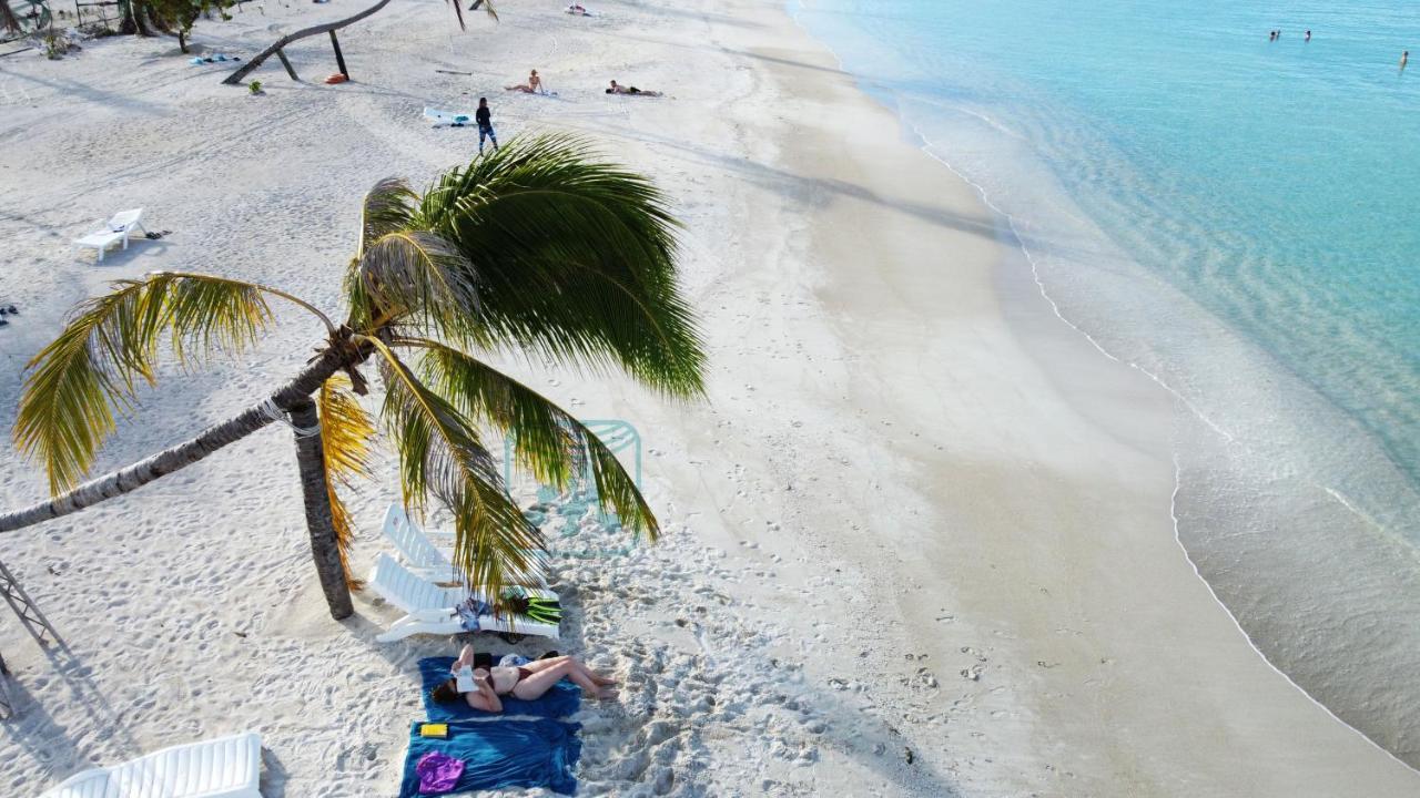 Moodhumaa Inn غوريدهو المظهر الخارجي الصورة